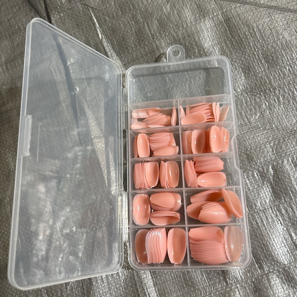 Nude Pink Nail Tips Set